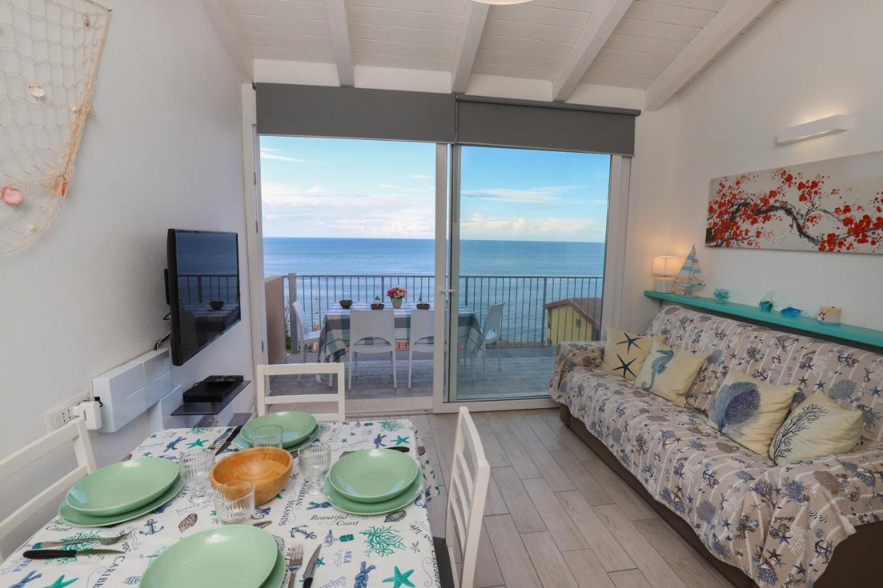 Апартаменты Barbara'S House - Sardinia Кастельсардо Экстерьер фото
